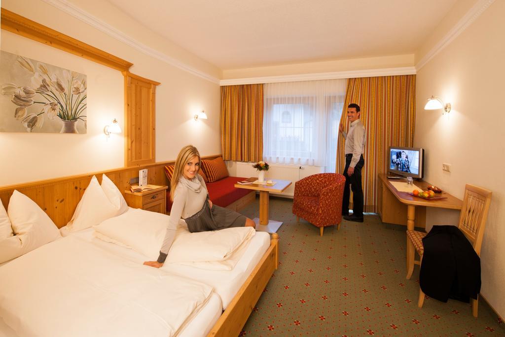 Hotel Garni Forelle Tux Zewnętrze zdjęcie